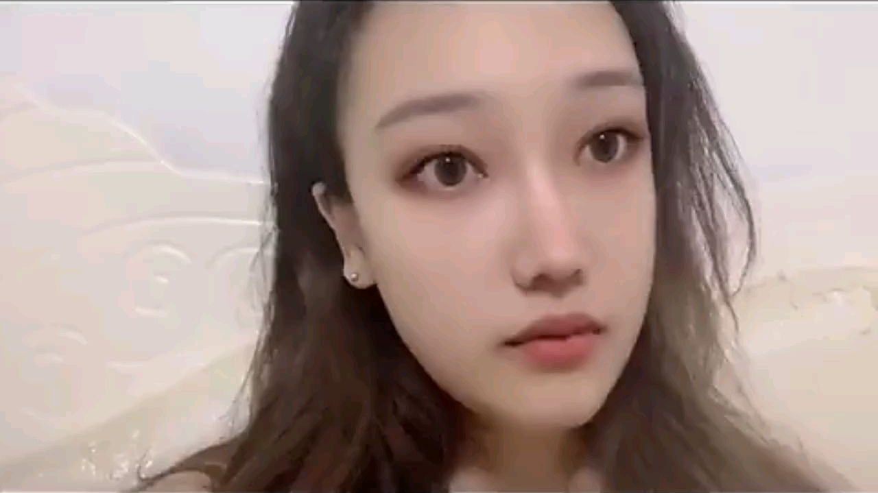 兄弟们,谁能接下这一拳?